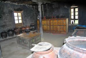 Pala Manor